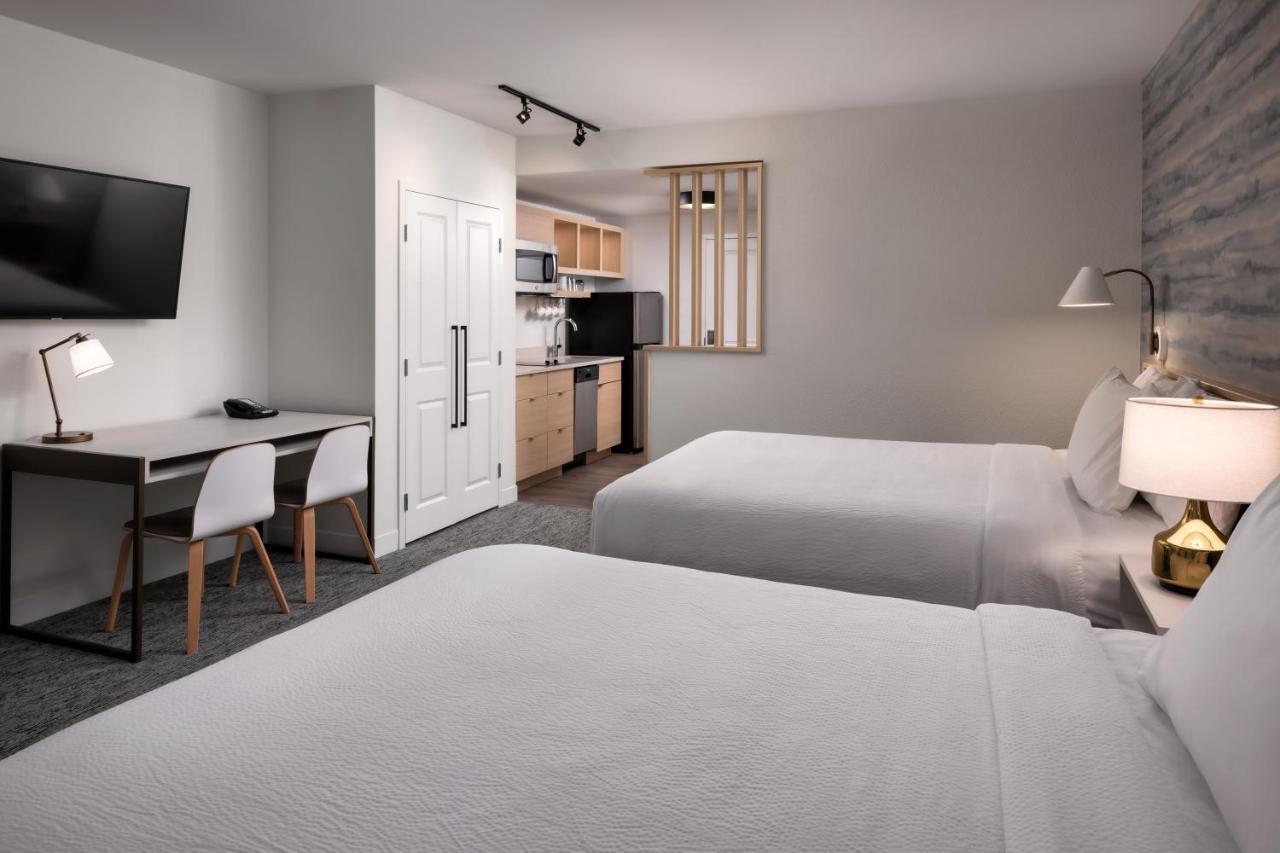 Towneplace Suites By Marriott West Kelowna Luaran gambar