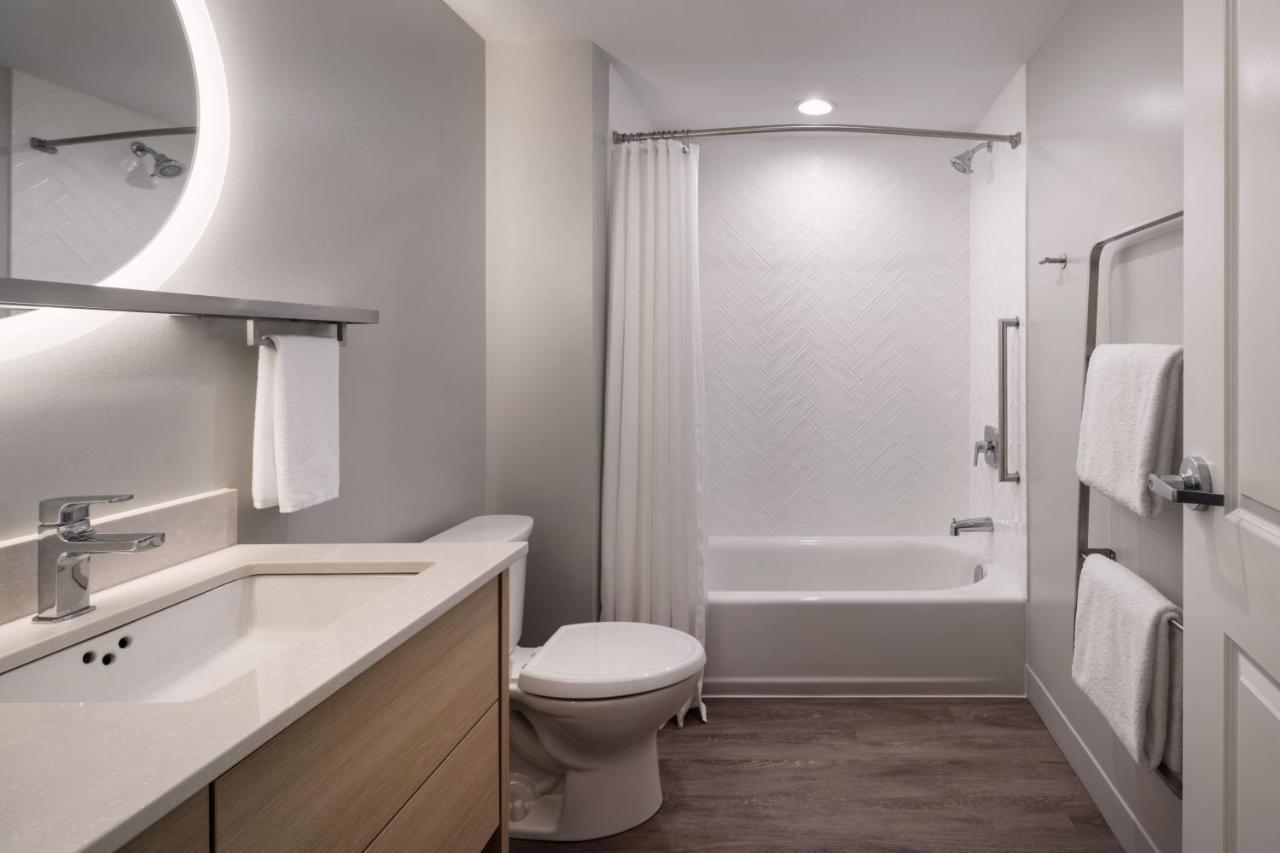 Towneplace Suites By Marriott West Kelowna Luaran gambar